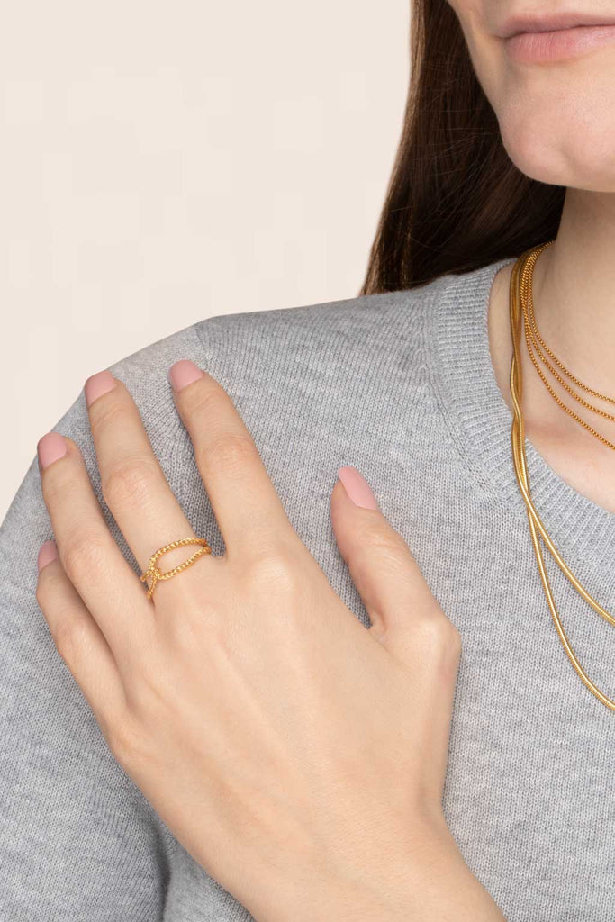 Looped Chain Ring - Gold